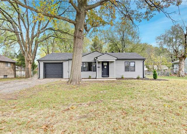 Property at 8419 Blue Ridge Blvd, Raytown, MO 64138, 2 beds, 1 bath