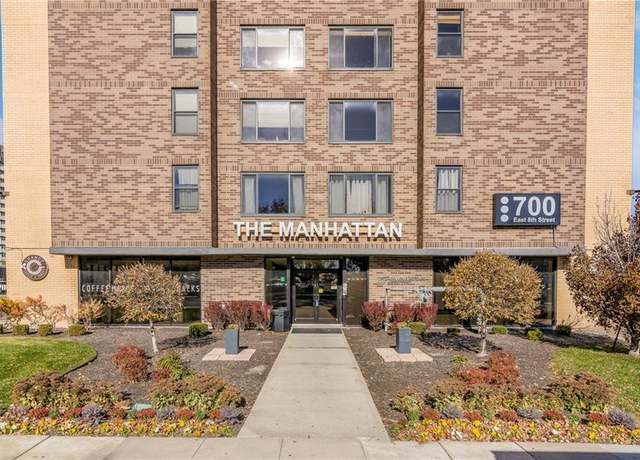Property at 700 E 8th St Unit 10J, Kansas City, MO 64106, 2 beds, 2 baths