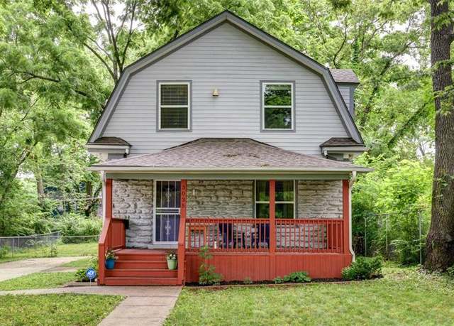 Property at 3035 Highland Ave, Kansas City, MO 64109, 3 beds, 2 baths