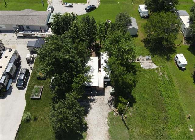 Property at 122 Fawn Valley Dr, Linn Valley, KS 66040