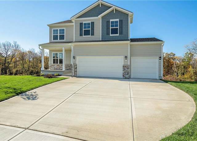 Property at 4804 NW 140th St, Platte City, MO 64079, 4 beds, 2.5 baths