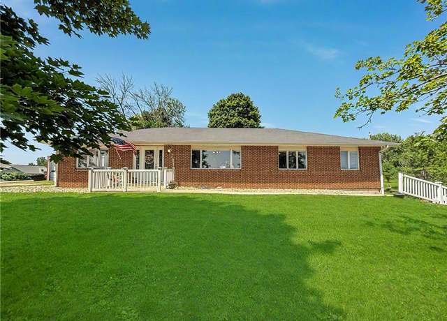 Property at 25883 250th St, Maryville, MO 64468, 5 beds, 3 baths