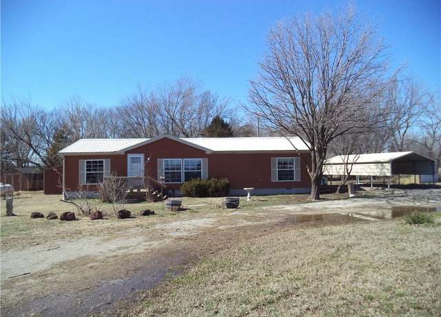 Property at 4093 CR 3500 Rd, Independence, KS 67301, 3 beds, 2 baths