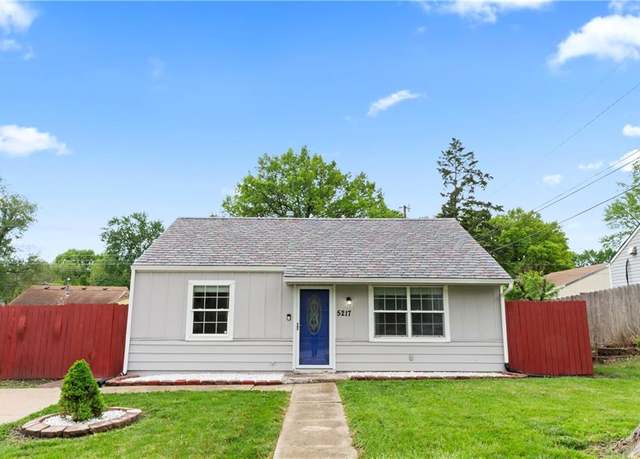 Property at 5217 Woodend Ave, Kansas City, KS 66106, 3 beds, 1 bath