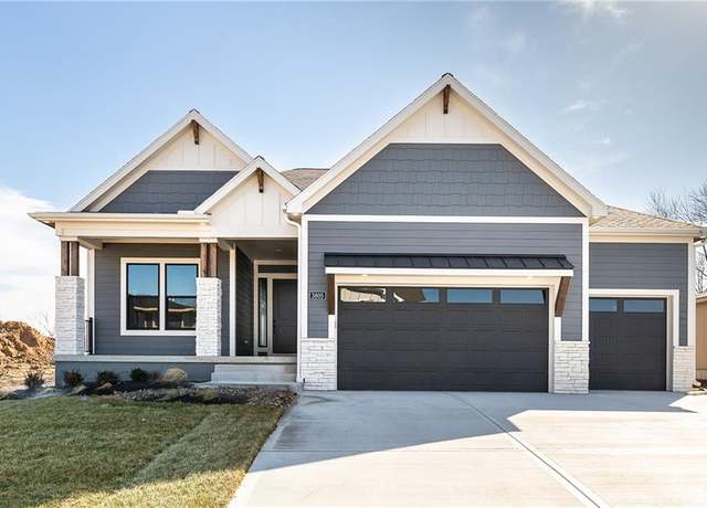 Property at 3812 W 187th St, Overland Park, KS 66085, 4 beds, 4 baths
