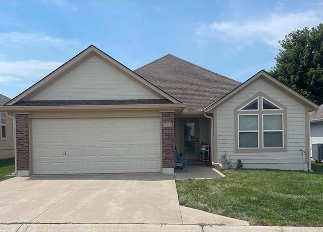 Property at 514 Neptune Dr, Raymore, MO 64083, 2 beds, 2 baths