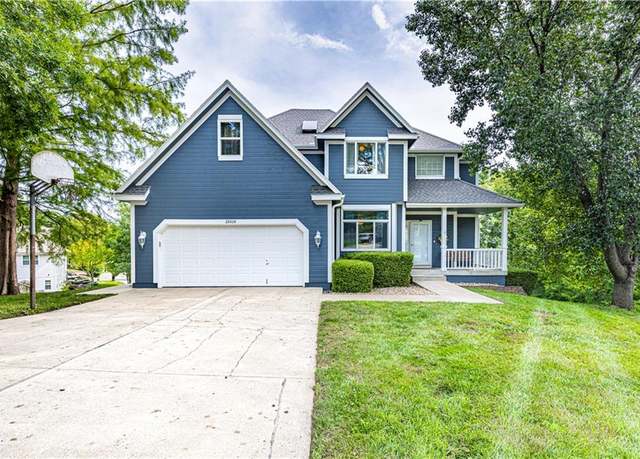 Property at 22808 E 28th Terrace Ct, Blue Springs, MO 64015, 4 beds, 3.5 baths