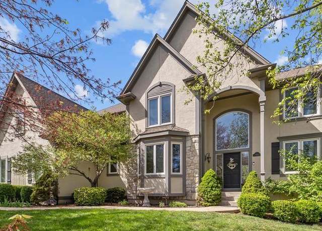 Property at 9314 W 146th Pl, Overland Park, KS 66221, 4 beds, 4.5 baths