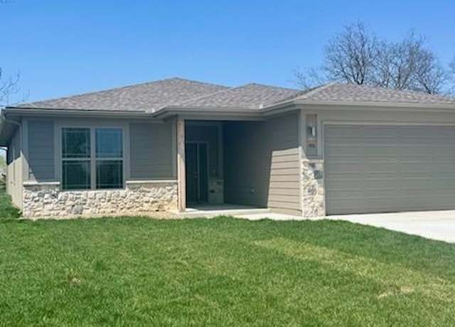 Property at 1110 Old Time Dr, Excelsior Springs, MO 64024, 3 beds, 2 baths