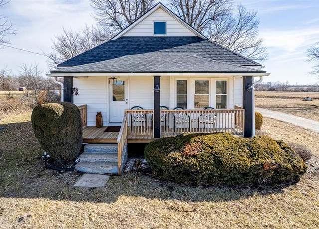 Property at 1191 SE 271st Rd, Leeton, MO 64761, 3 beds, 1 bath