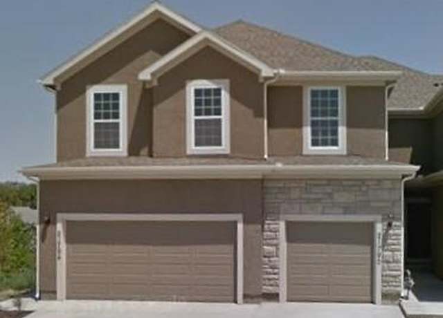 Property at 21794 W 123rd Ter, Olathe, KS 66061, 3 beds, 2.5 baths