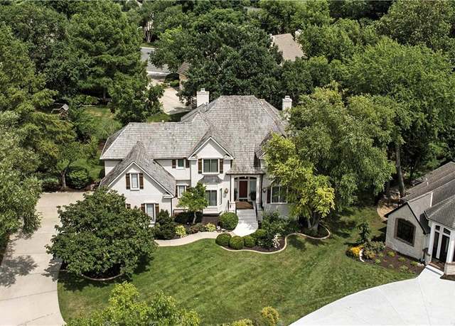 Property at 15145 Mohawk Cir, Leawood, KS 66224, 5 beds, 4.5 baths