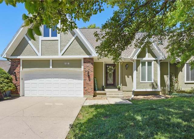 Property at 516 NW Timberbrooke Dr, Lee's Summit, MO 64081, 3 beds, 2.5 baths