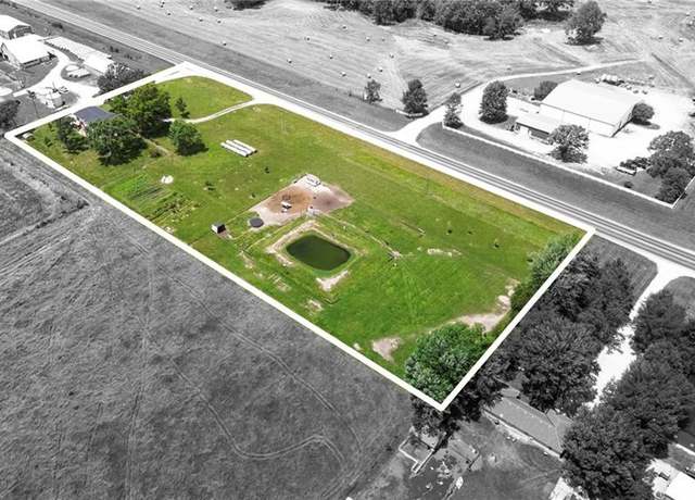 Property at 24245 K 68 Hwy, Paola, KS 66071, 3 beds, 2 baths