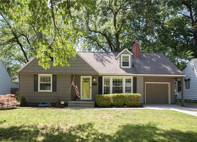 Property at 7236 Roe Ave, Prairie Village, KS 66208, 4 beds, 2 baths