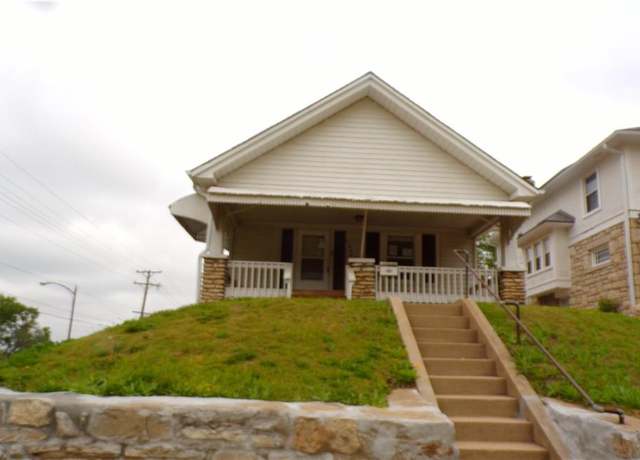 Property at 1244 Ann Ave, Kansas City, KS 66102, 2 beds, 1.5 baths