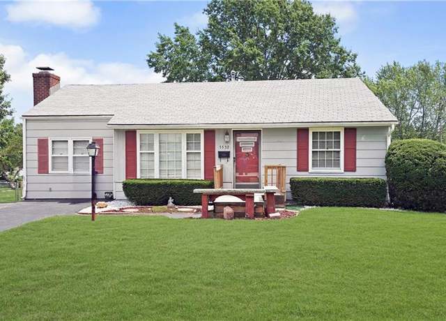 Property at 5537 Hunter St, Raytown, MO 64133, 2 beds, 1 bath