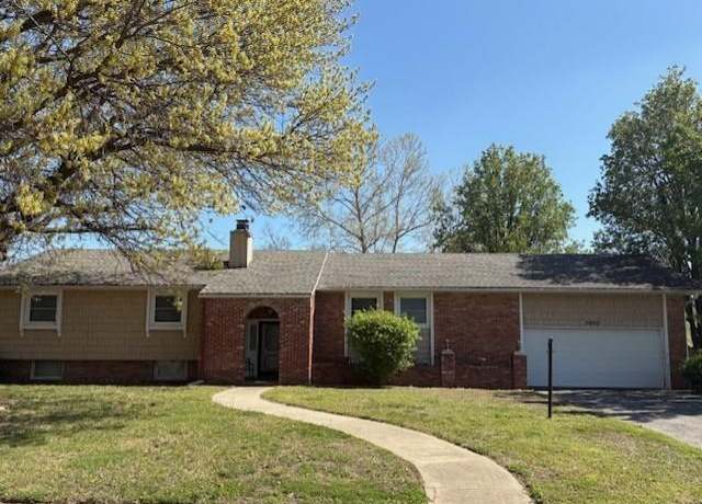 Property at 3000 30th Dr, Parsons, KS 67357, 3 beds, 3 baths