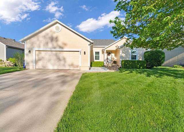 Property at 341 N Locust St, Gardner, KS 66030, 4 beds, 3 baths