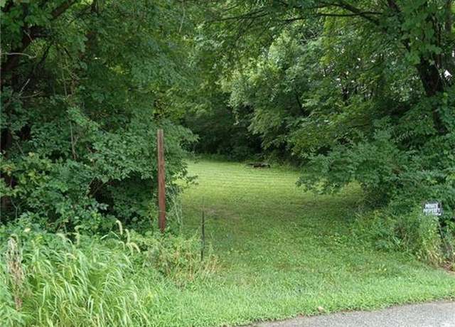 Property at 111 E Vamo Rd, Warrensburg, MO 64093
