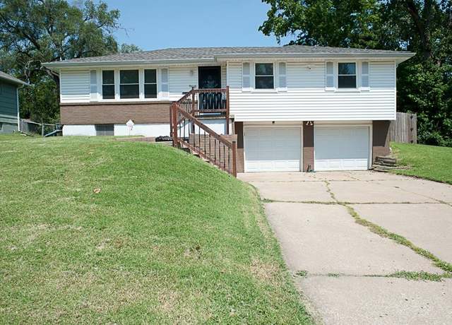 Property at 9616 E 86th Ter, Raytown, MO 64138, 3 beds, 2.5 baths