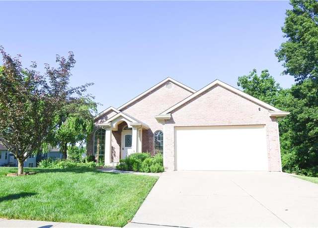 Property at 2404 Edmonds Ct, Columbia, MO 65203, 4 beds, 3 baths