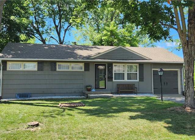 Property at 203 W Sunrise Dr, Belton, MO 64012, 3 beds, 2 baths
