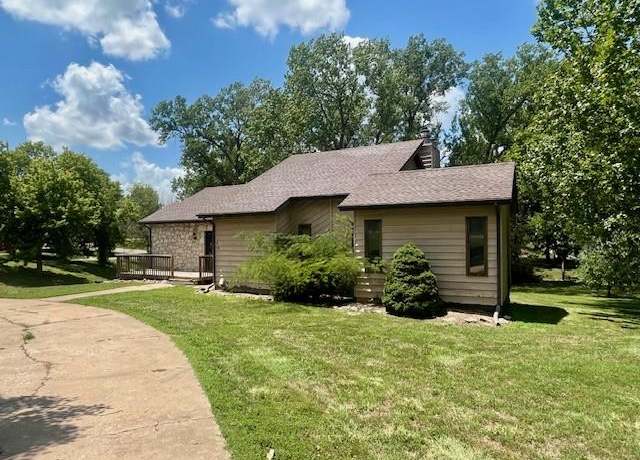 Property at 6960 Dancaster Rd, Topeka, KS 66610, 2 beds, 2 baths