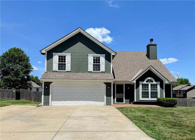 Property at 3605 NW Pier Ct, Blue Springs, MO 64015, 4 beds, 3.5 baths
