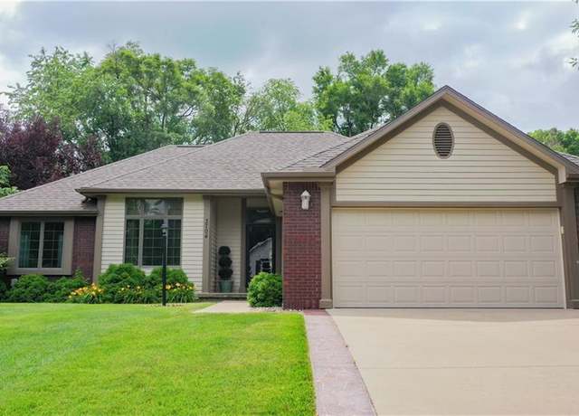 Property at 3704 Wheatridge Dr, St Joseph, MO 64506, 4 beds, 3 baths