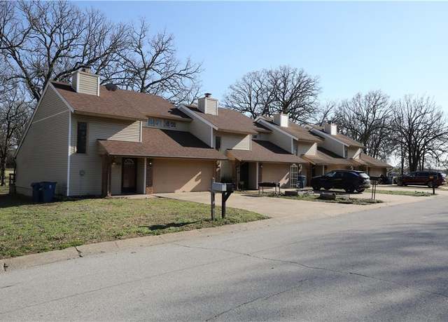 Property at 150-156 Par Ln, Carl Junction, MO 64834, 12 beds