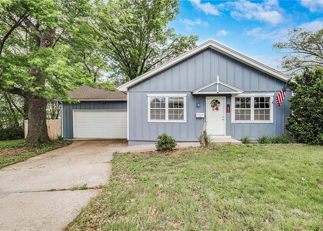 Property at 224 S Sterling Ave, Sugar Creek, MO 64054, 2 beds, 2 baths