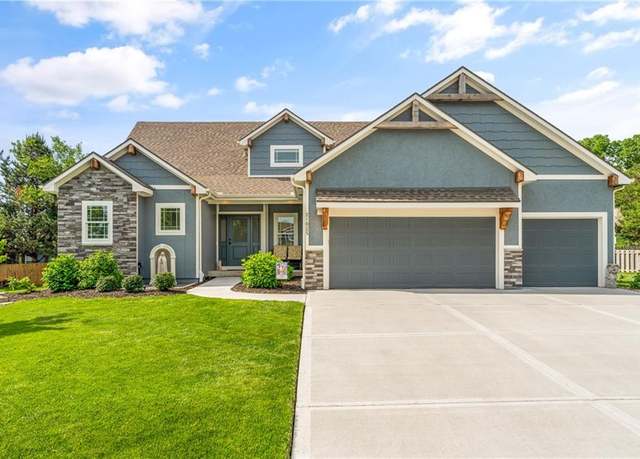Property at 21025 W 225th Ter, Spring Hill, KS 66083, 4 beds, 3.5 baths