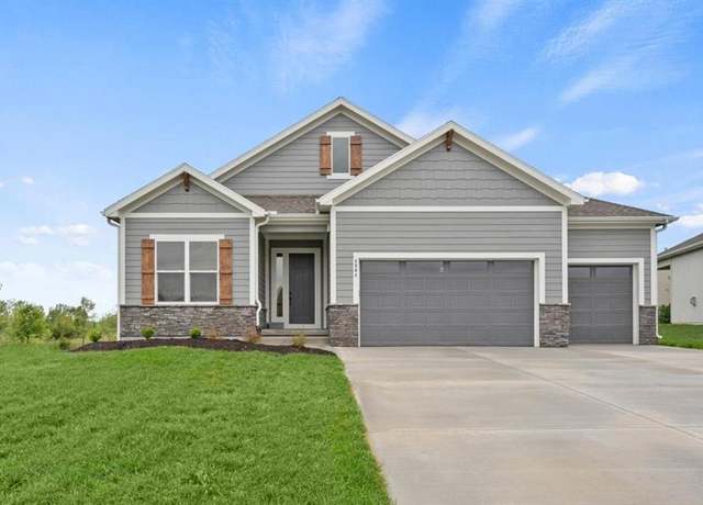 Property at 1156 SW Whitby Dr, Lee's Summit, MO 64083, 3 beds, 2 baths