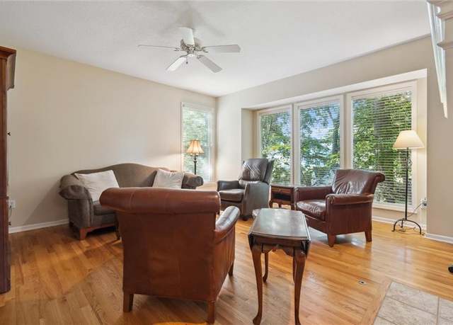Property at 10803 W 132nd Ter, Overland Park, KS 66213, 4 beds, 3.5 baths