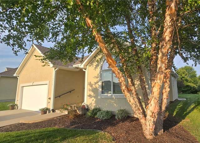 Property at 7515 N Eastern Ave, Kansas City, MO 64158, 3 beds, 3 baths