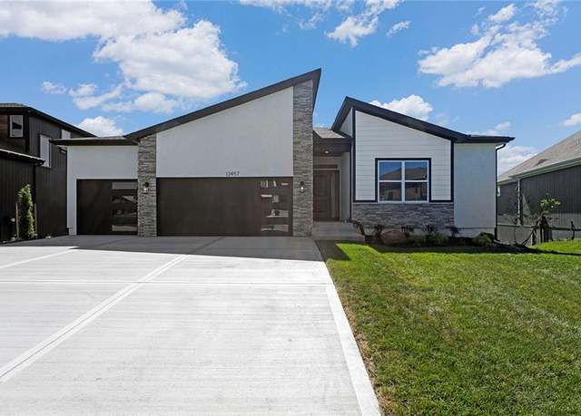 Property at 13457 W 177th St, Overland Park, KS 66013, 5 beds, 3 baths