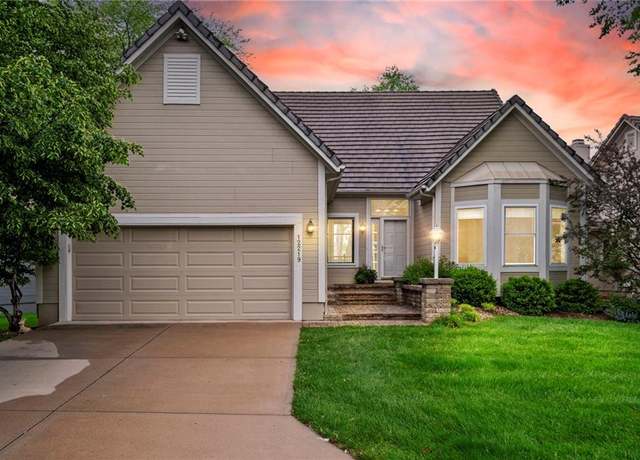 Property at 12219 Sagamore Rd, Leawood, KS 66209, 2 beds, 2 baths