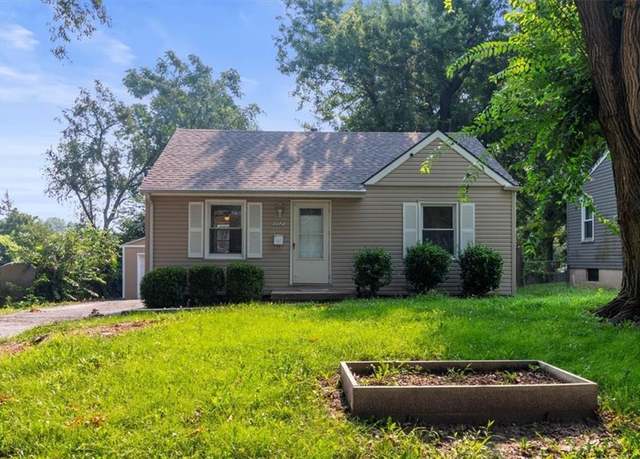 Property at 3021 S Scott Ave, Independence, MO 64052, 2 beds, 1 bath