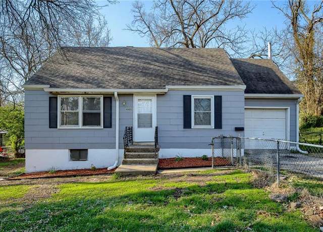 Property at 4805 E 43rd St, Kansas City, MO 64130, 4 beds, 2 baths