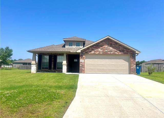 Property at 815 Delaney Dr, Carl Junction, MO 64834, 3 beds, 2 baths