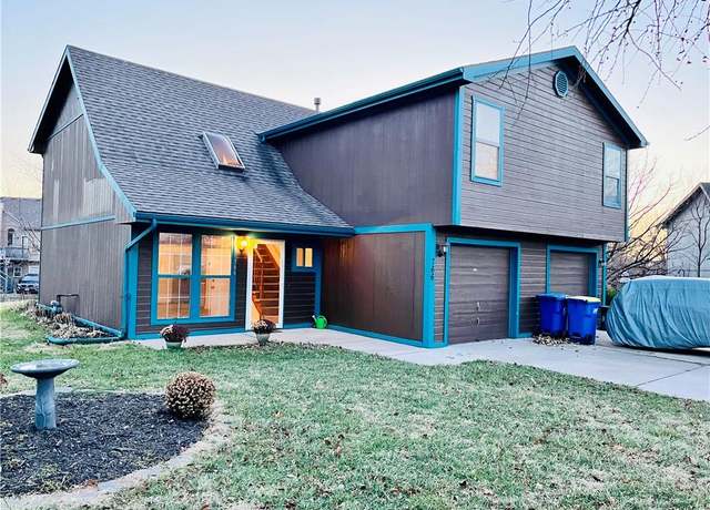 Property at 766 Spring Cir, Liberty, MO 64068, 3 beds, 2.5 baths