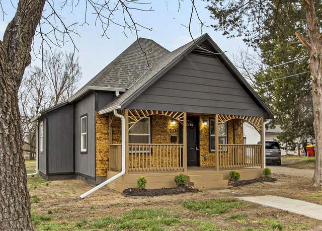 Property at 203 N Chestnut St, Pittsburg, KS 66762, 3 beds, 1.5 baths
