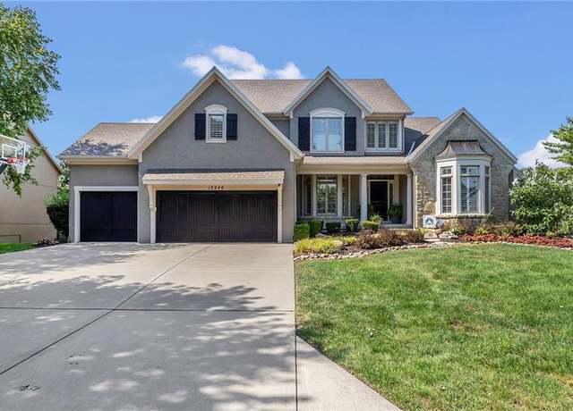 Property at 13240 Falmouth St, Leawood, KS 66209, 7 beds, 6.5 baths