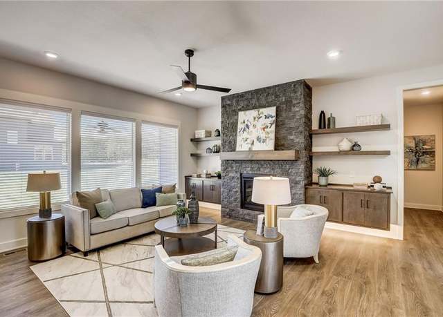 Property at 24989 W 145th St, Olathe, KS 66061, 6 beds, 5 baths