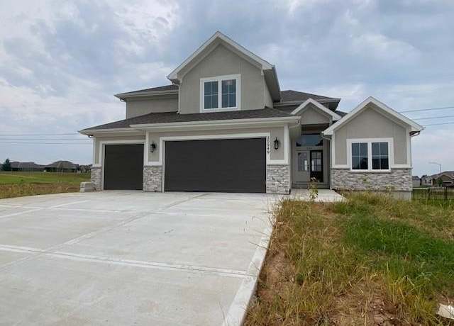 Property at 20949 W 188th Ter, Spring Hill, KS 66083, 4 beds, 3 baths
