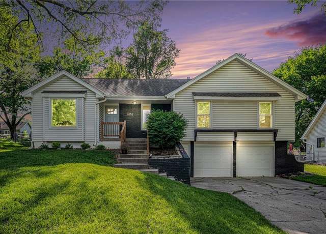 Property at 9652 N Campbell St, Kansas City, MO 64155, 3 beds, 2 baths