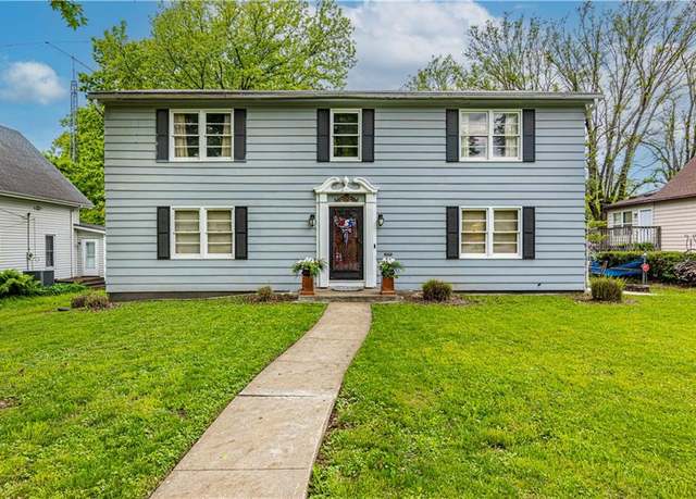 Property at 636 S Fuller Ave, Independence, MO 64052, 6 beds, 2 baths