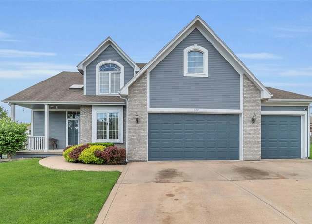 Property at 1520 Duncan Cir, Liberty, MO 64068, 5 beds, 3.5 baths