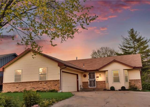 Property at 9127 Central St, Kansas City, MO 64114, 3 beds, 2.5 baths